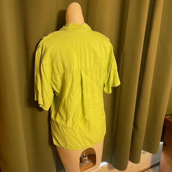 Vintage Whimsical Lime Green Button Up Blouse Med Lime Green and Black Blouse M - Picture 12 of 13